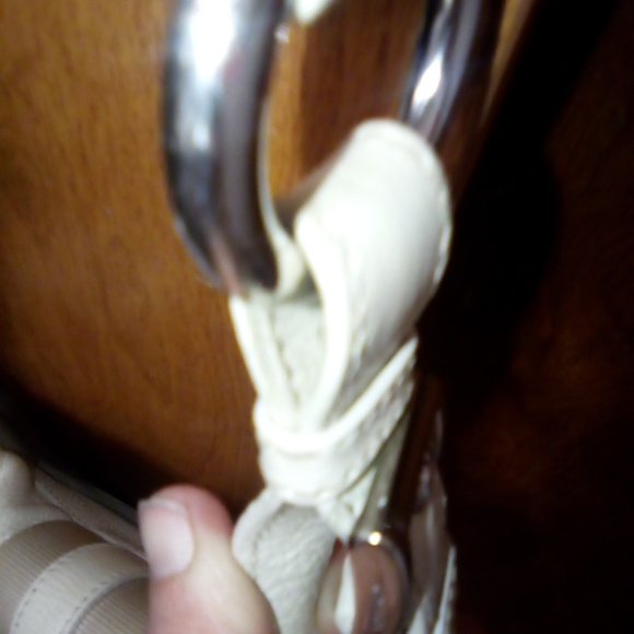 Prada large bag ivory with cream stripe snakeskin print latch in e.u.c - Picture 4 of 9